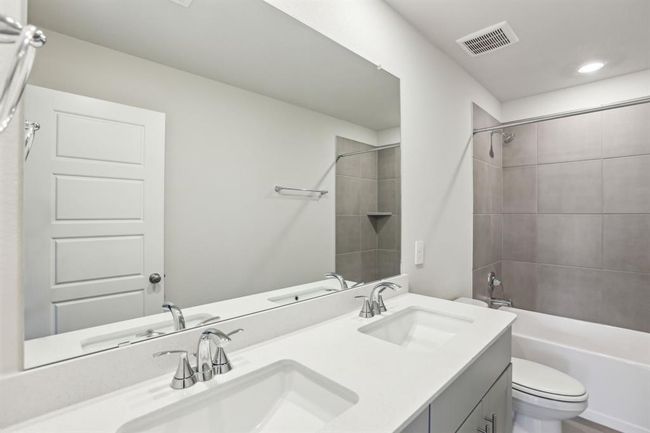 Photo is not of the actual home but is an inspirational photo of builder’s model home and may depict options, furnishings, and/or decorator features that are not included. | Image 27
