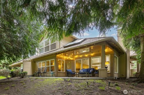 9042 Gleneagle Dr, Blaine, WA, 98230-5720 | Card Image