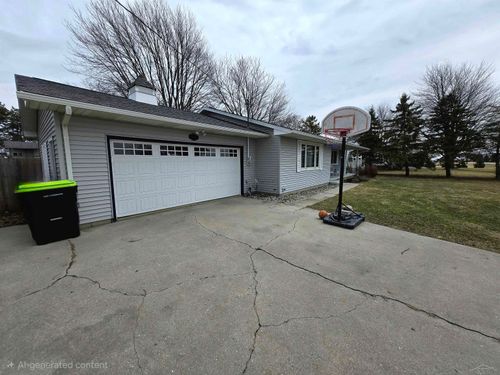 2055 S Farley Rd, Munger, MI, 48747-9759 | Card Image