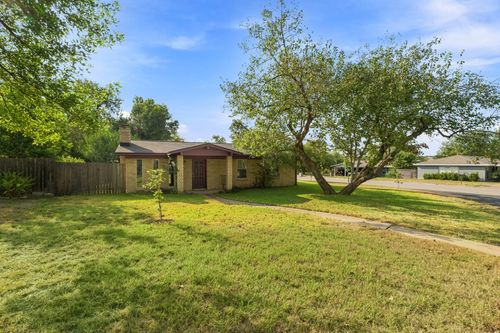 2507 Biggs Dr, Austin, TX, 78741-5612 | Card Image