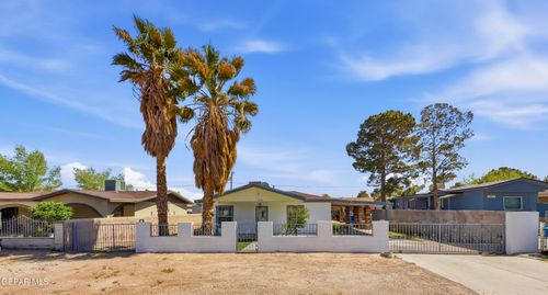 11513 Doris Rd, Socorro, TX, 79927-3218 | Card Image