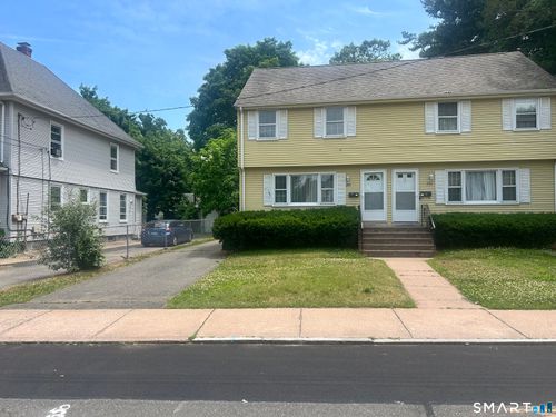 204 School St, Manchester, CT, 06040-6184 | Card Image