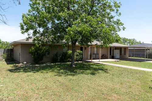 9762 Mount Nebo Rd, San Angelo, TX, 76901-6522 | Card Image