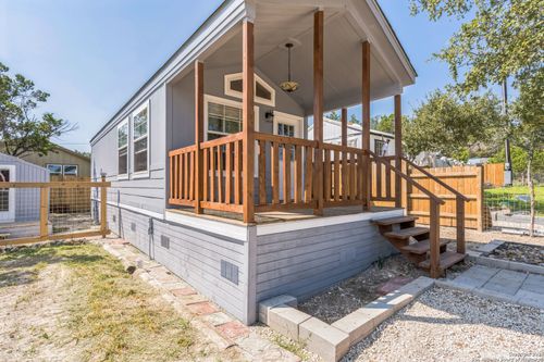 2046 Dry Crk, Canyon Lake, TX, 78133-2371 | Card Image