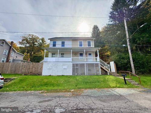 207-209 Yard Street, NESQUEHONING, PA, 18240 | Card Image