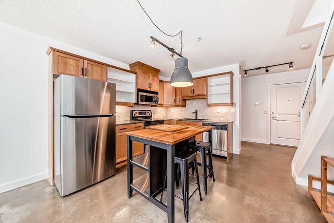 367 - 2233 34 Avenue Sw, Condo with 1 bedrooms, 2 bathrooms and 1 parking in Calgary AB | Image 5