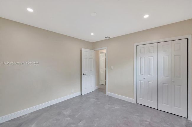 3480 Sw 20 Th St, House other with 3 bedrooms, 2 bathrooms and null parking in Fort Lauderdale FL | Image 23