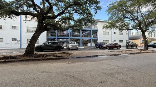 apt-306a-1943 Monroe St, Hollywood, FL, 33020-5049 | Card Image