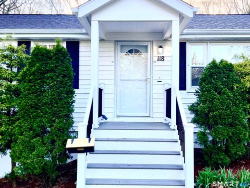 118 Berkshire Dr, Bristol, CT, 06010-3028 | Card Image