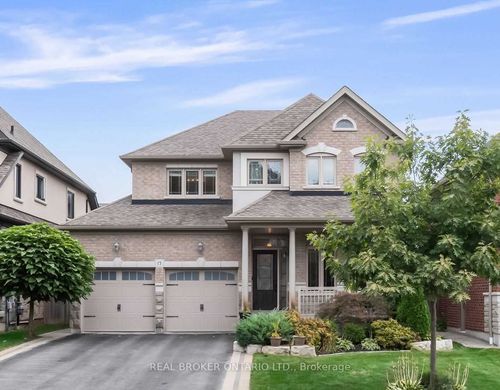 basement-apartment-15 Birchpark Dr, Whitby, ON, L1R3P2 | Card Image