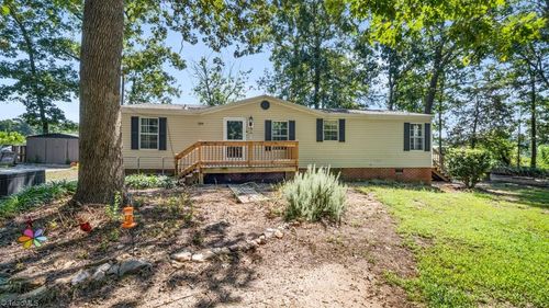 156 White Poplar St, Ramseur, NC, 27316-8664 | Card Image