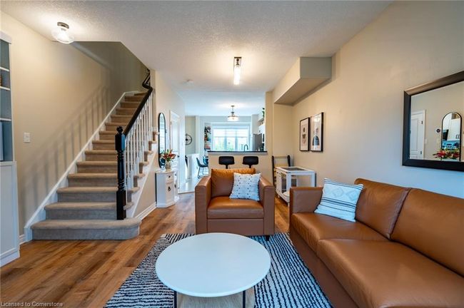 16 Hemlock Way, Townhouse with 2 bedrooms, 2 bathrooms and 3 parking in Grimsby ON | Image 9