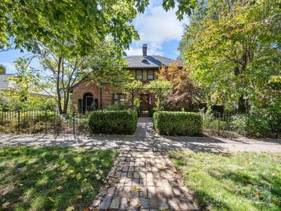 100 Edwin Place, House other with 5 bedrooms, 4 bathrooms and null parking in Asheville NC | Image 1