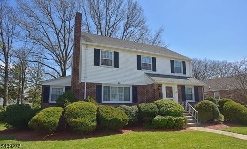 1259 Grandview Ave, Union, NJ, 07083-3728 | Card Image