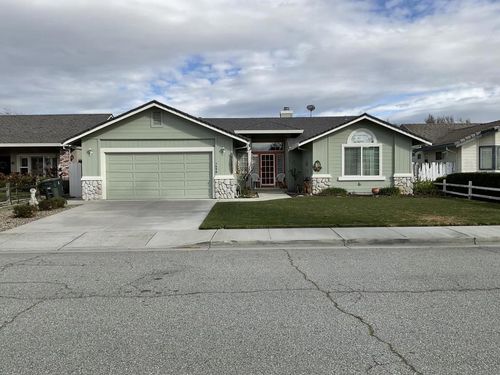 1490 Hilltop Rd, Hollister, CA, 95023-6256 | Card Image