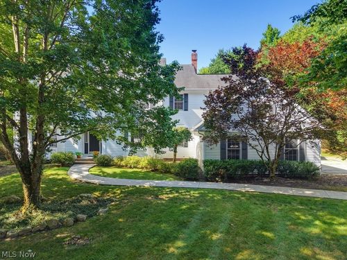 6460 Laura Ln, Solon, OH, 44139-3170 | Card Image