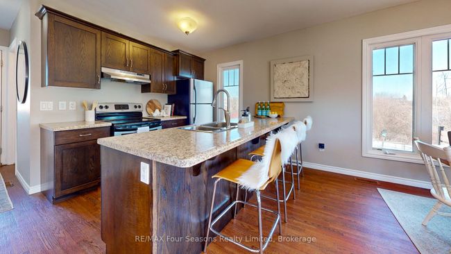 139 Young Dr, House other with 3 bedrooms, 2 bathrooms and 6 parking in Unknown ON | Image 12