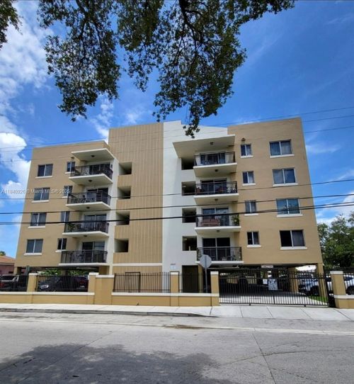apt-411-2647 Nw 25th Ave, Miami, FL, 33142-6681 | Card Image