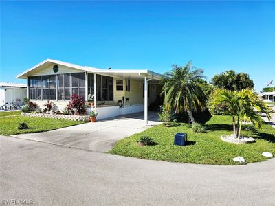 130 Granada Street, House other with 2 bedrooms, 2 bathrooms and null parking in Fort Myers FL | Image 3