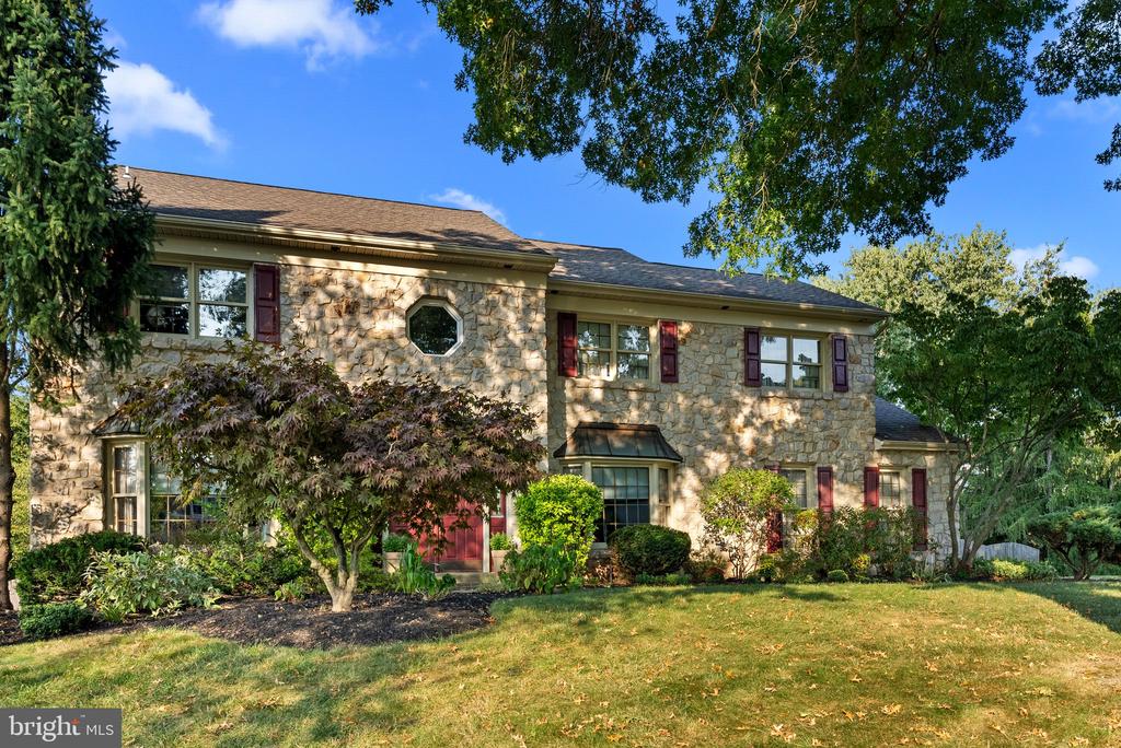 Country Club Dr, Doylestown, PA 18901