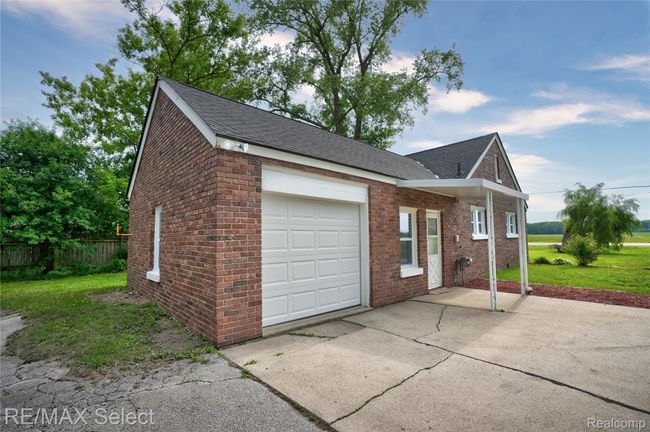 3933 East St 12.jpg | Image 11