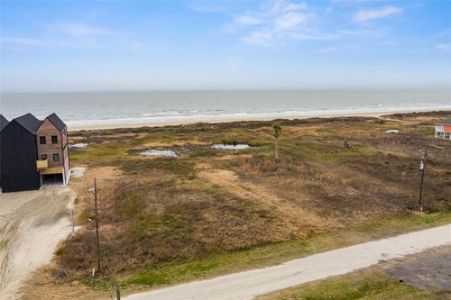 338 Atkinson St, Port Bolivar, TX, 77650 | Card Image
