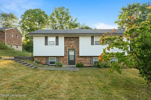 320 Hazel Lawn Dr, Shelbyville, KY, 40065-8837 | Card Image
