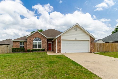 821 Topaz St, Lowell, AR, 72745-8827 | Card Image