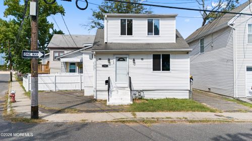 73 Oak St, Keansburg, NJ, 07734-1307 | Card Image