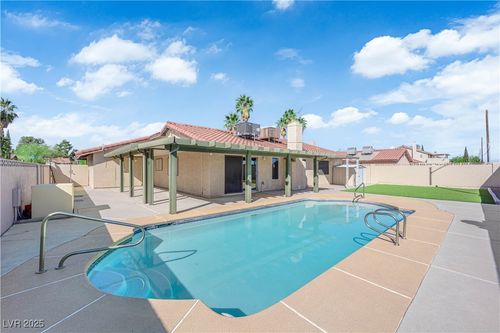 1513 Brocado Ln, Las Vegas, NV, 89117-1168 | Card Image