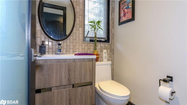 20 Manett Cres, House other with 3 bedrooms, 4 bathrooms and 5 parking in Brampton ON | Image 5