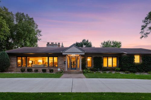 4801 Woodhill Way, Edina, MN, 55424-1173 | Card Image