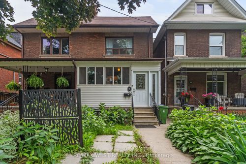 55 Lynd Ave, Toronto, ON, M6R1T8 | Card Image