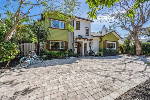 1100 13th St N, NAPLES, FL, 34102-5486 | Card Image