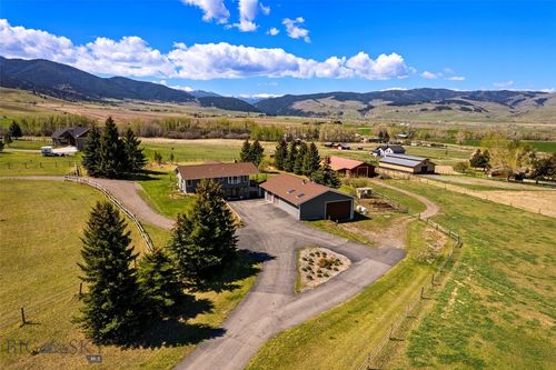 1080 Upper Tom Burke Rd, Gallatin Gateway, MT, 59730-9716 | Card Image