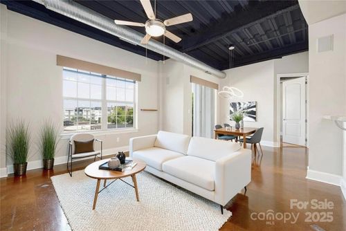 apt-407-2338 Yadkin Ave, Charlotte, NC, 28205-1890 | Card Image