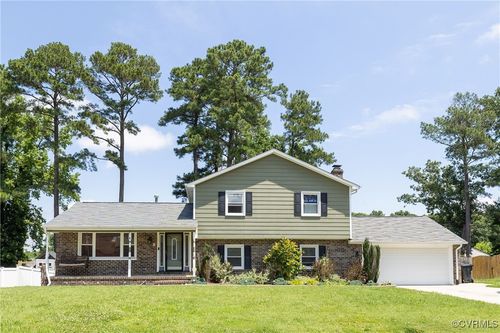 406 Windmere Dr, Colonial Heights, VA, 23834-1926 | Card Image