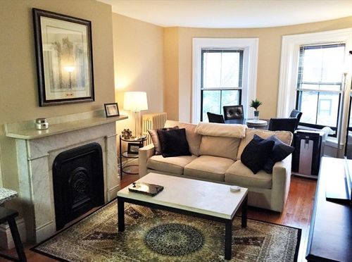 3-73 Montgomery St, Boston, MA, 02116-5935 | Card Image