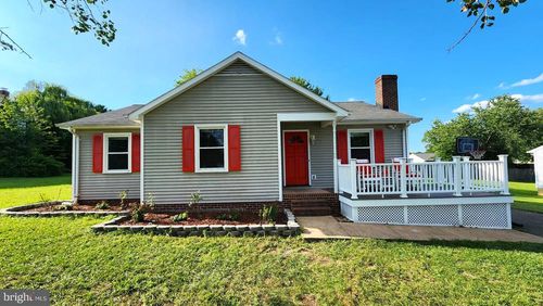 7113 Sharon Rd, FREDERICKSBURG, VA, 22407-8524 | Card Image