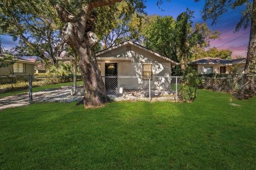 1804 E Palifox St, TAMPA, FL, 33610-6067 | Card Image