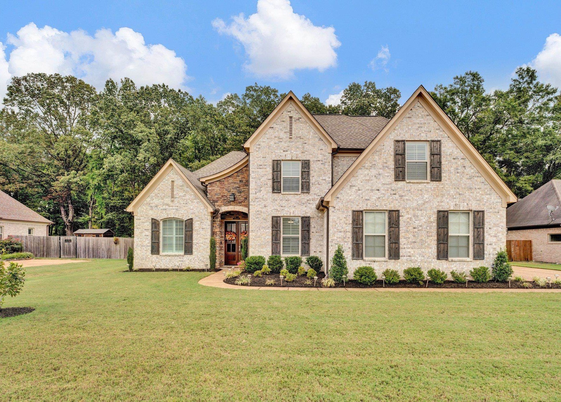 Woodland Levee Way, Cordova, TN 38018