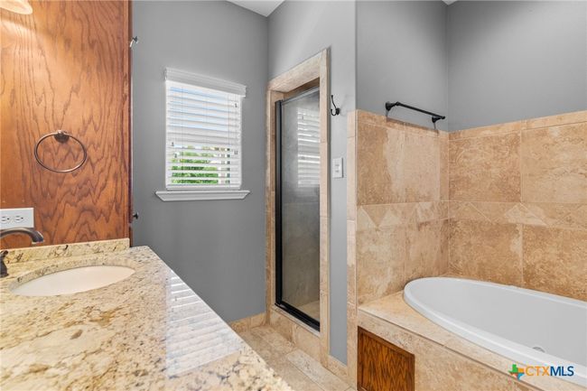 480 Perdido Pointe Cir, House other with 4 bedrooms, 3 bathrooms and null parking in Victoria TX | Image 34