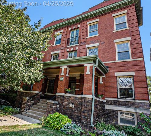 2-469 W Willis St, Detroit, MI, 48201-1764 | Card Image