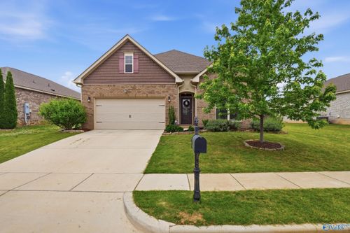 120 Fourstar Ln Nw, Madison, AL, 35757-5907 | Card Image