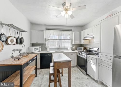 7828 Michener Ave, PHILADELPHIA, PA, 19150-1317 | Card Image