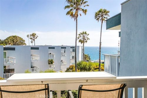 303-650 The Vlg, Redondo Beach, CA, 90277-2652 | Card Image