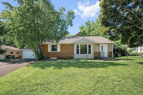 7907 W 25th St, Saint Louis Park, MN, 55426-2531 | Card Image