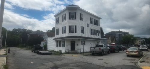 1 Douglas St, Worcester, MA, 01603-2898 | Card Image