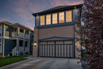 358 Mahogany Terr Se, House detached with 4 bedrooms, 3 bathrooms and 2 parking in Calgary AB | Image 2