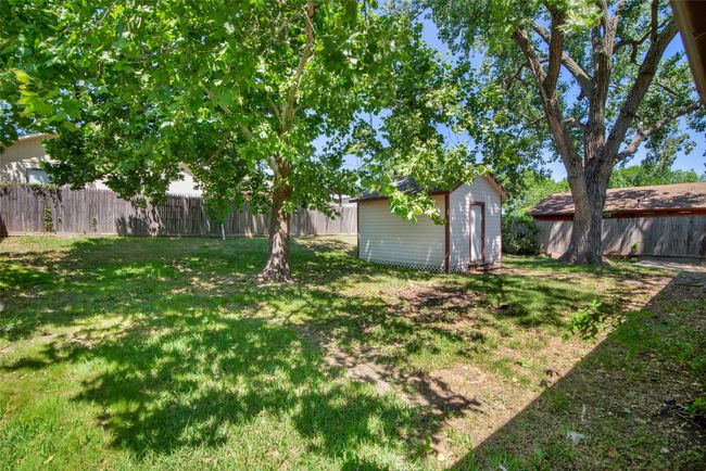 106 King Ave, House other with 3 bedrooms, 2 bathrooms and null parking in Howe TX | Image 21